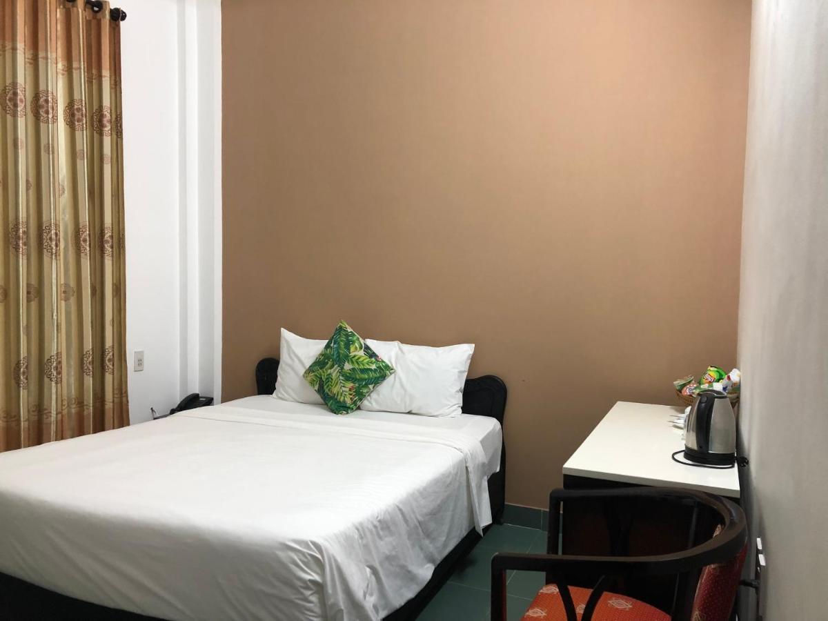 Dkd Trio Hotel Hue Bagian luar foto
