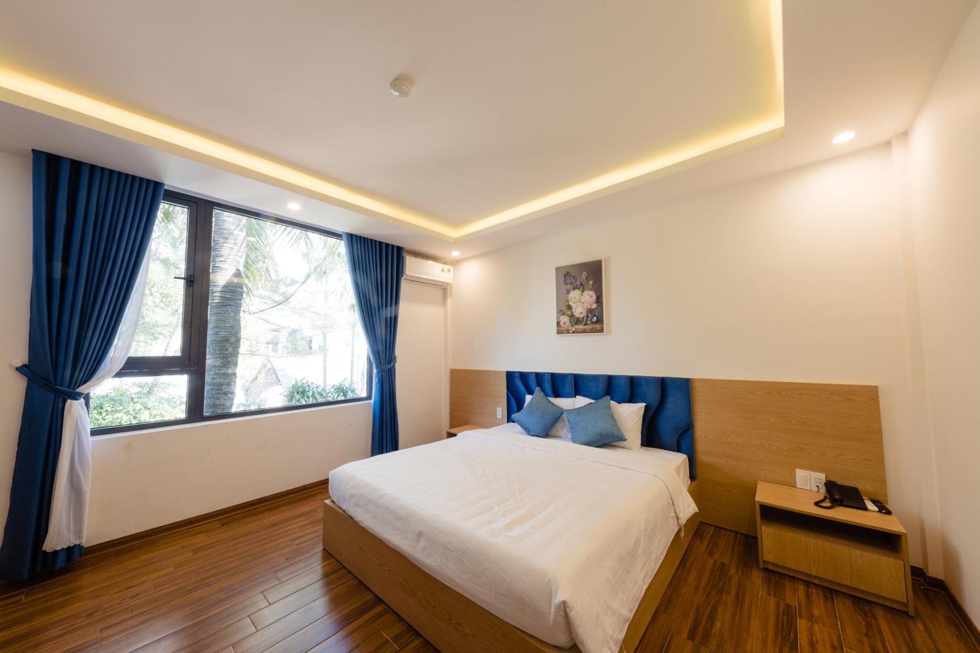 Dkd Trio Hotel Hue Bagian luar foto