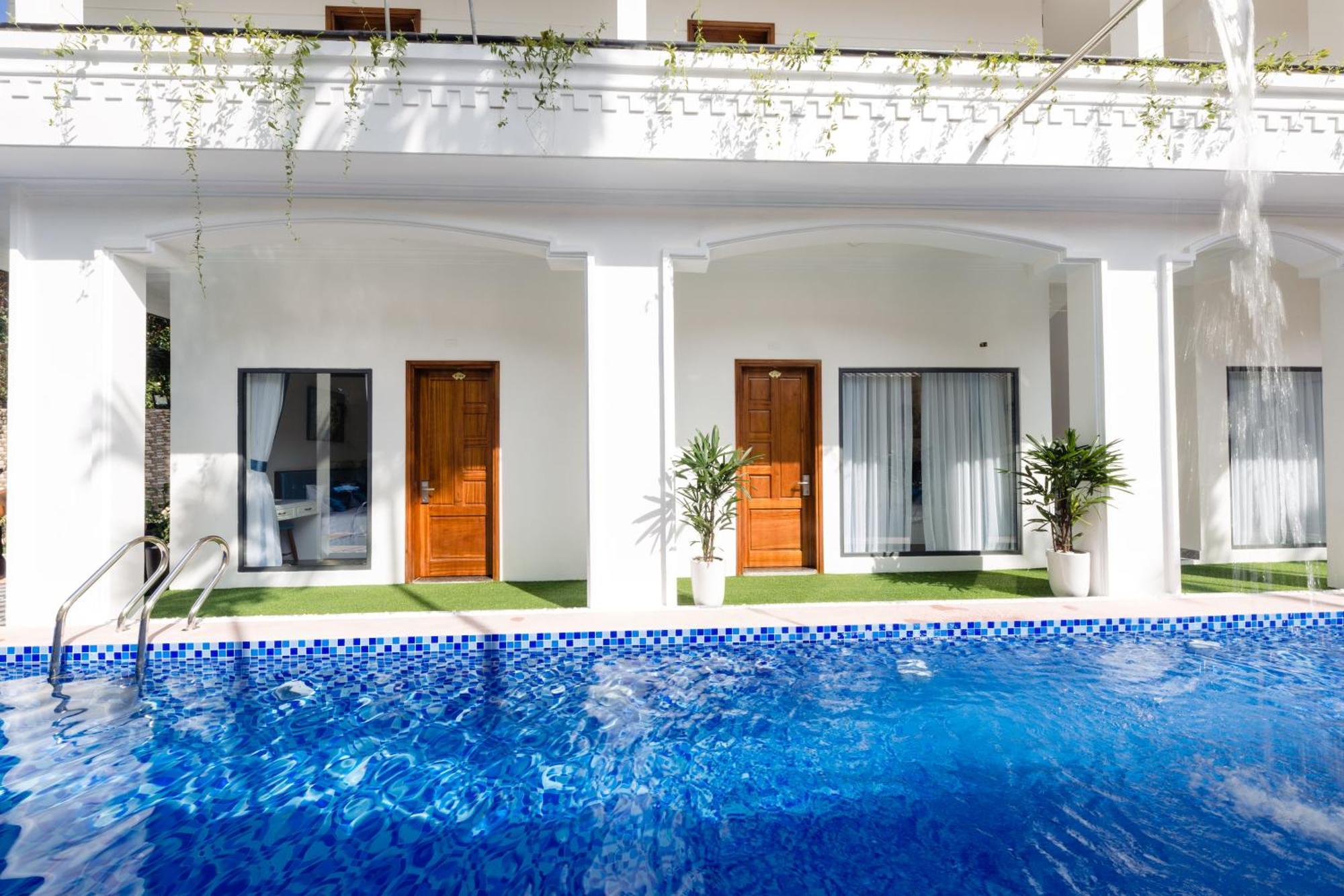 Dkd Trio Hotel Hue Bagian luar foto