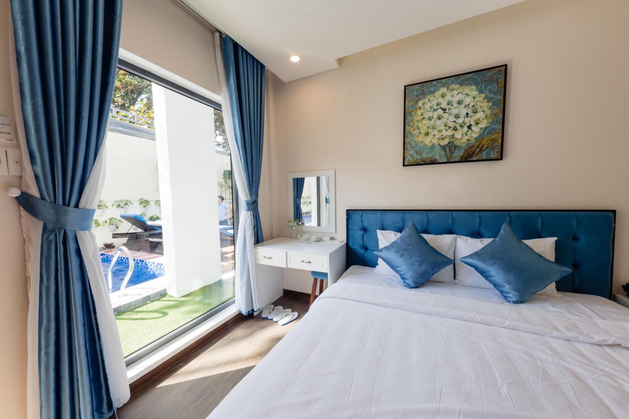 Dkd Trio Hotel Hue Bagian luar foto