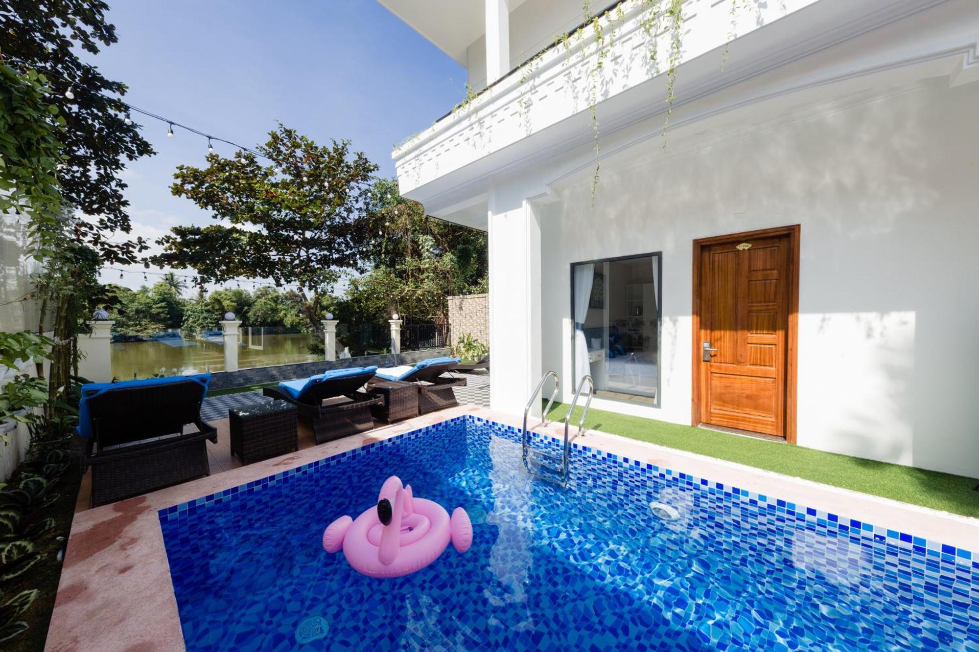 Dkd Trio Hotel Hue Bagian luar foto